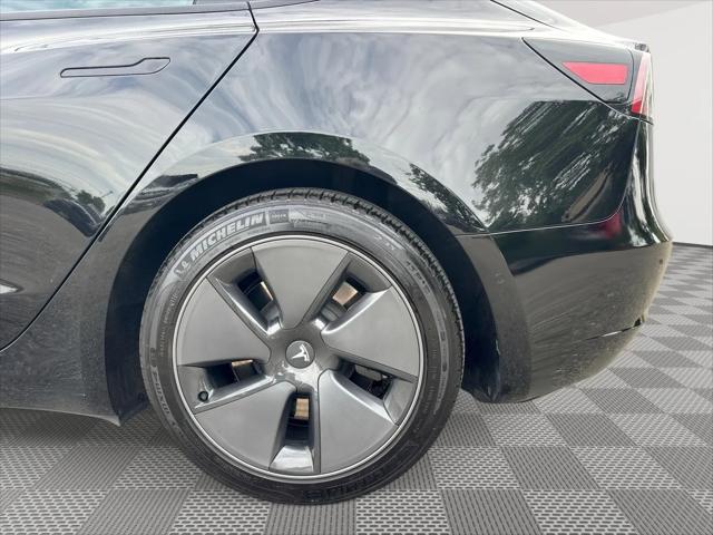 2021 Tesla Model 3 Standard Range Plus Rear-Wheel Drive