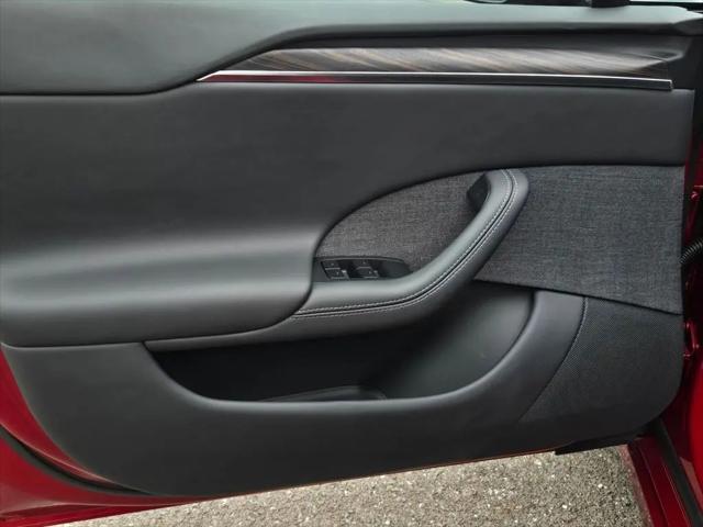2025 Tesla Model S Rear-Wheel Drive