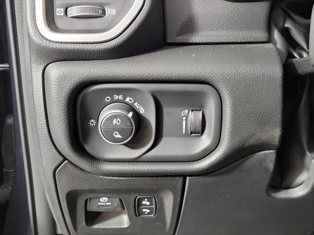 2026 Ram 1500 Big Horn Crew Cab 4x2 57 Box