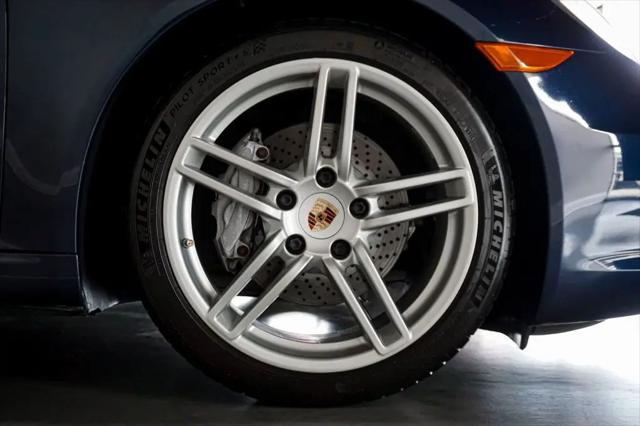 2013 Porsche 911 Carrera