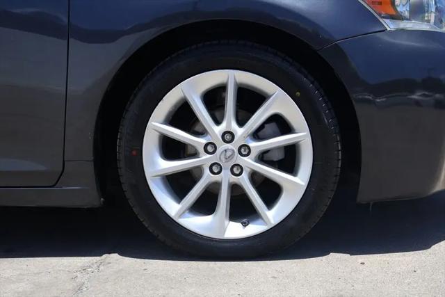 2011 Lexus CT 200h Premium