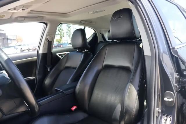 2011 Lexus CT 200h Premium