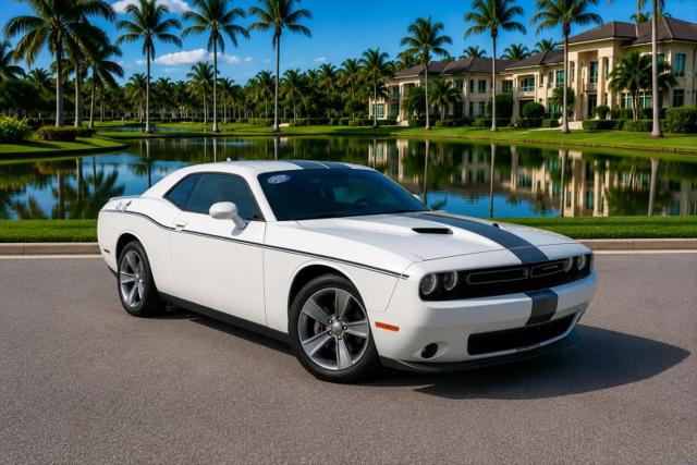 2021 Dodge Challenger SXT