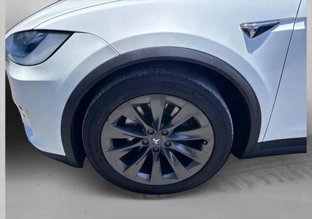 2019 Tesla Model X Standard Range