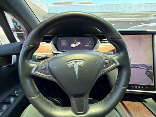 2019 Tesla Model X Standard Range