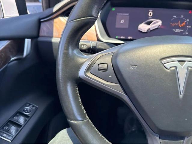 2019 Tesla Model X Standard Range