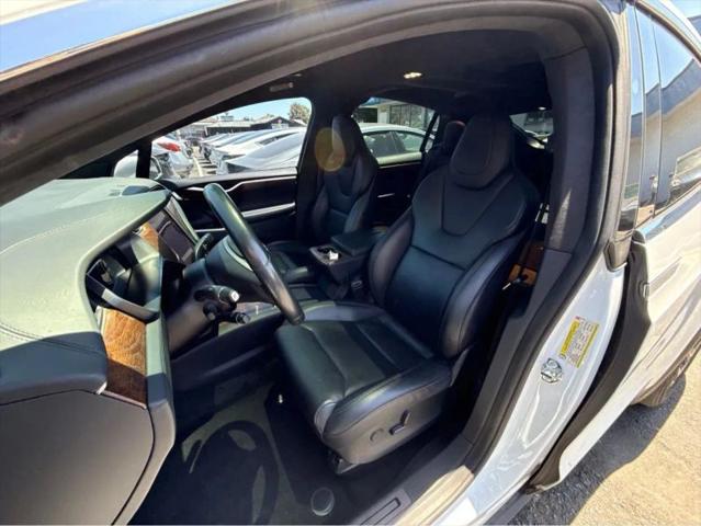 2019 Tesla Model X Standard Range