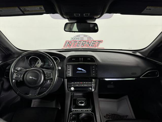 2017 Jaguar F-PACE 35t Premium