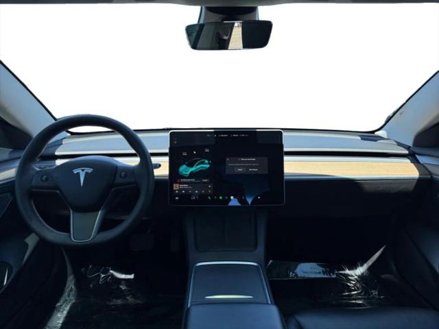 2022 Tesla Model 3 Rear-Wheel Drive