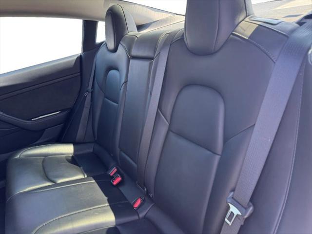 2022 Tesla Model 3 Rear-Wheel Drive