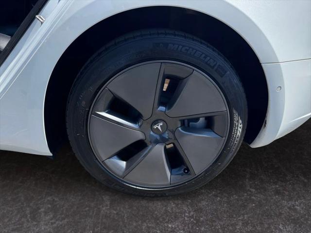 2022 Tesla Model 3 Rear-Wheel Drive