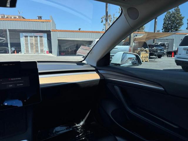 2022 Tesla Model 3 Rear-Wheel Drive