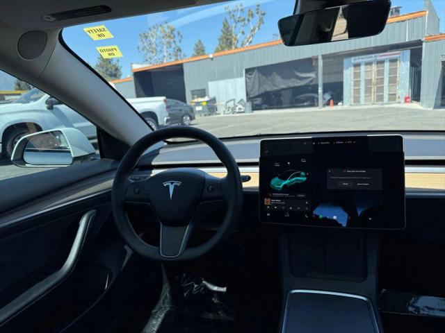 2022 Tesla Model 3 Rear-Wheel Drive