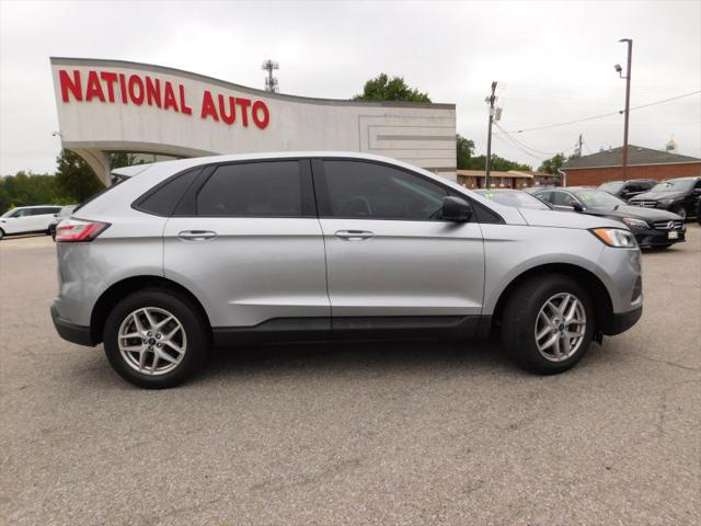 2022 Ford Edge SE