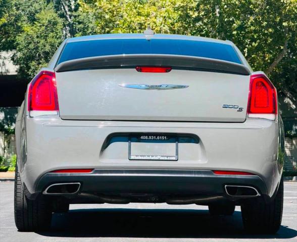 2018 Chrysler 300 300S