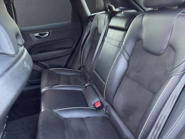 2019 Volvo XC60 T5 R-Design