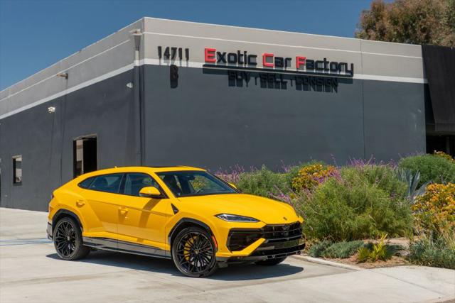 2025 Lamborghini Urus SE for sale in Tustin, CA