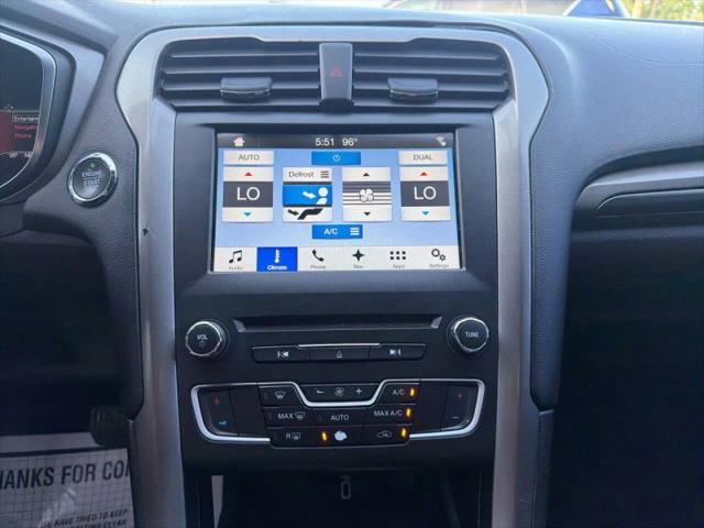 2017 Ford Fusion SE