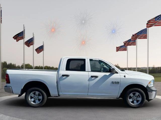 2022 Ram 1500 Classic SLT Crew Cab 4x4 57 Box