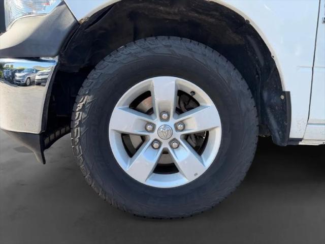2022 Ram 1500 Classic SLT Crew Cab 4x4 57 Box