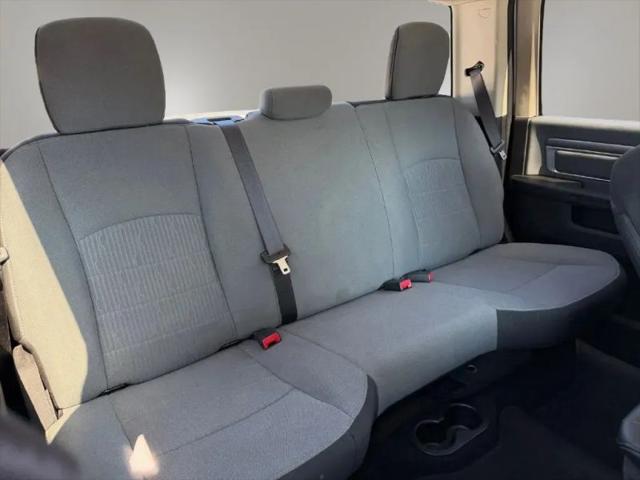 2022 Ram 1500 Classic SLT Crew Cab 4x4 57 Box