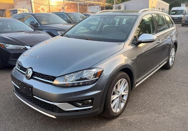 2019 Volkswagen Golf Alltrack TSI S for sale in Elmhurst, NY