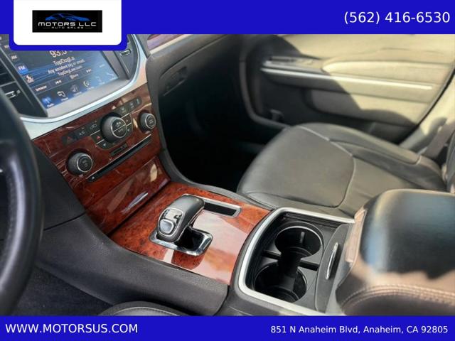 2014 Chrysler 300 300
