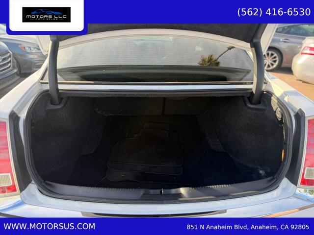 2014 Chrysler 300 300