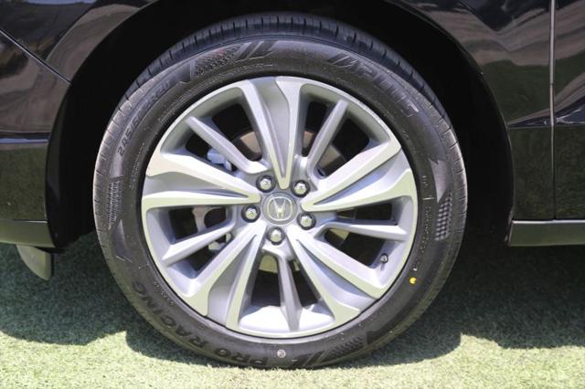 2017 Acura MDX w/Technology Package