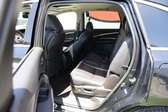 2017 Acura MDX w/Technology Package