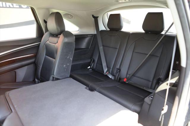2017 Acura MDX w/Technology Package