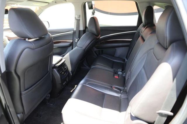 2017 Acura MDX w/Technology Package