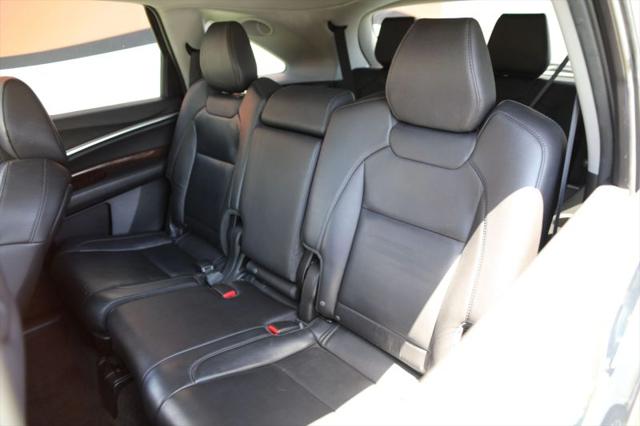 2017 Acura MDX w/Technology Package