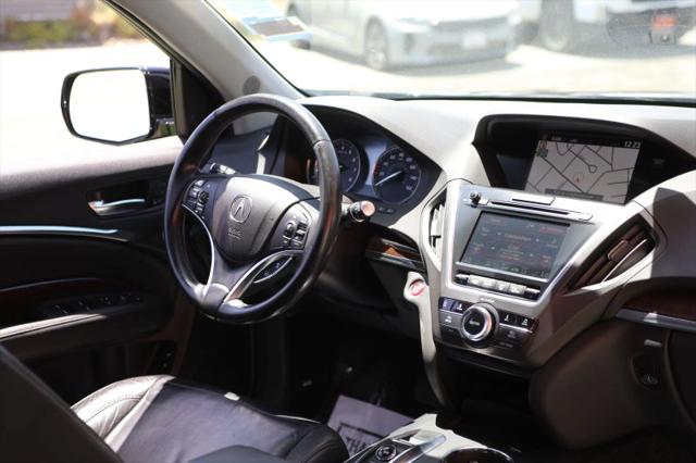 2017 Acura MDX w/Technology Package