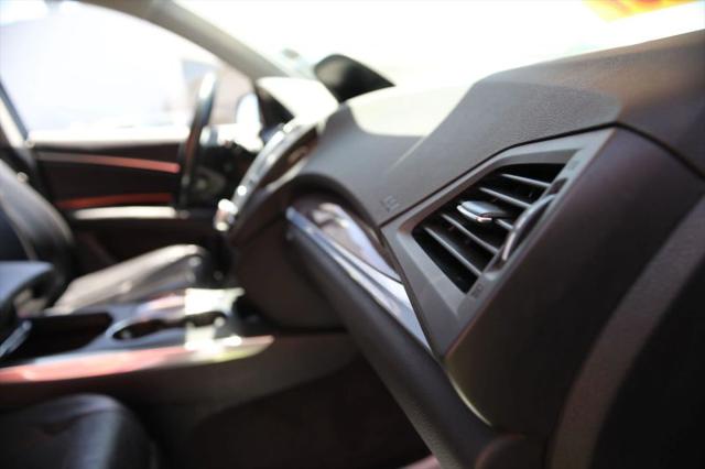 2017 Acura MDX w/Technology Package