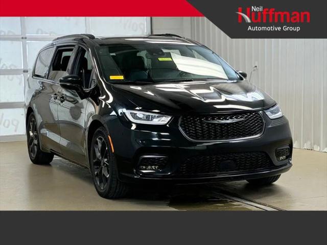 2025 Chrysler Pacifica Limited for sale in Frankfort, KY