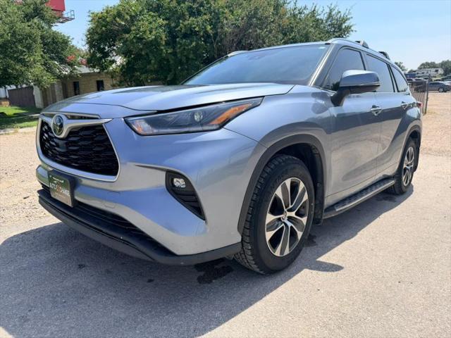 2021 Toyota Highlander XLE for sale in Marble Falls, TX
