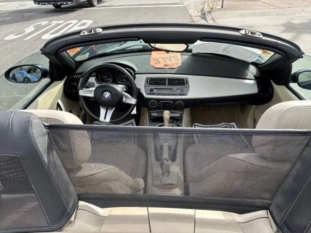 2003 BMW Z4 2.5i