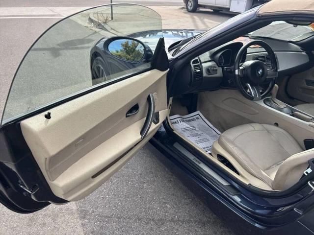 2003 BMW Z4 2.5i