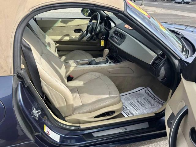 2003 BMW Z4 2.5i