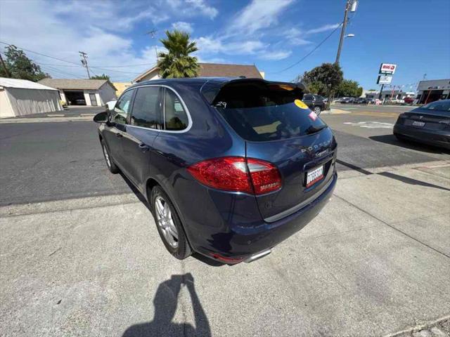 2012 Porsche Cayenne S