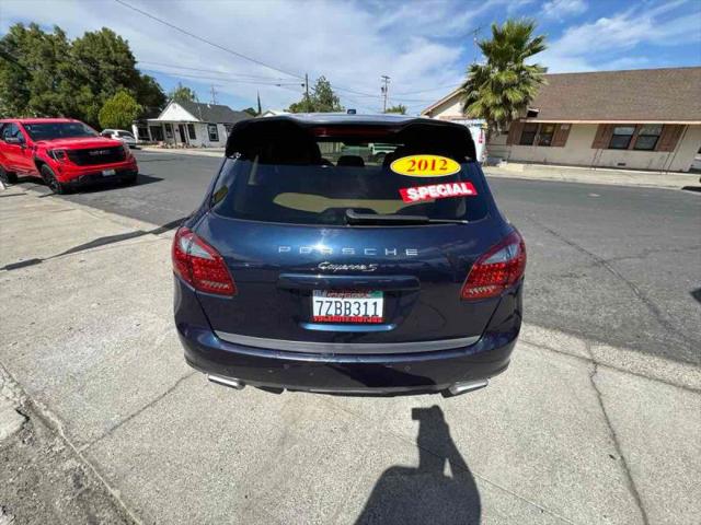 2012 Porsche Cayenne S