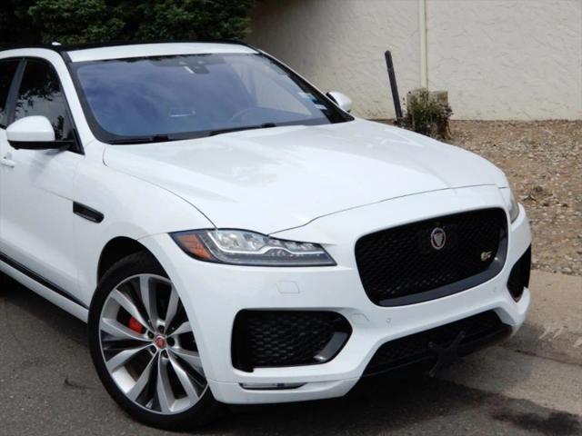 2019 Jaguar F-PACE S