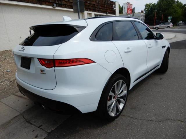 2019 Jaguar F-PACE S