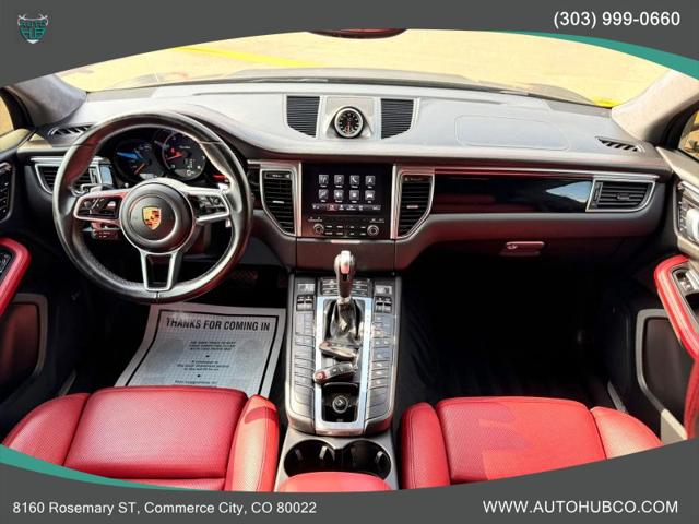 2018 Porsche Macan Turbo