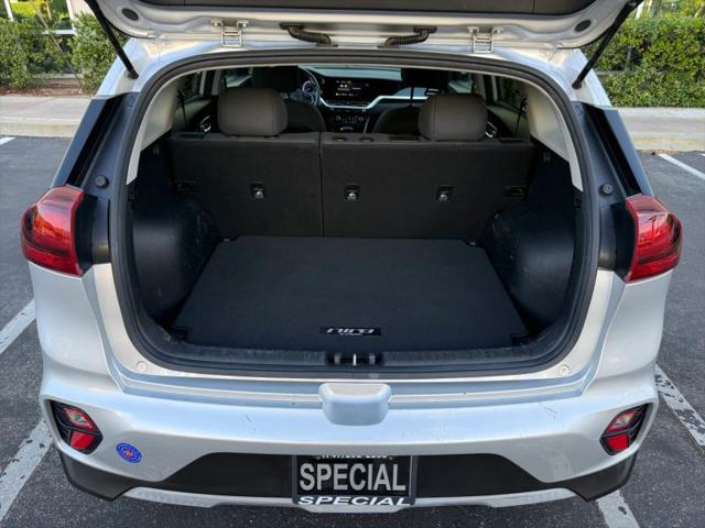2021 Kia Niro LXS
