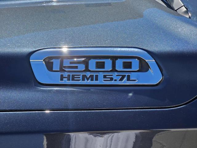 2021 Ram 1500 Big Horn Crew Cab 4x4 5'7" Box