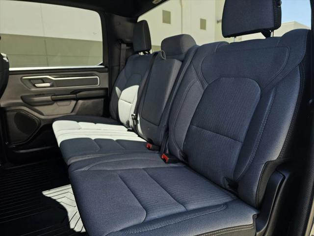 2021 Ram 1500 Big Horn Crew Cab 4x4 5'7" Box