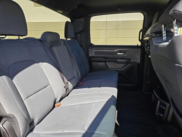 2021 Ram 1500 Big Horn Crew Cab 4x4 5'7" Box