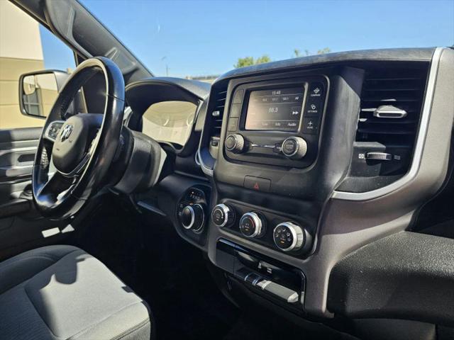 2021 Ram 1500 Big Horn Crew Cab 4x4 5'7" Box